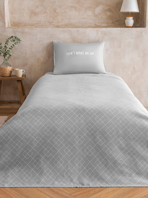 LCW HOME Slogan Baskılı Tek Kişilik Pike Takımı