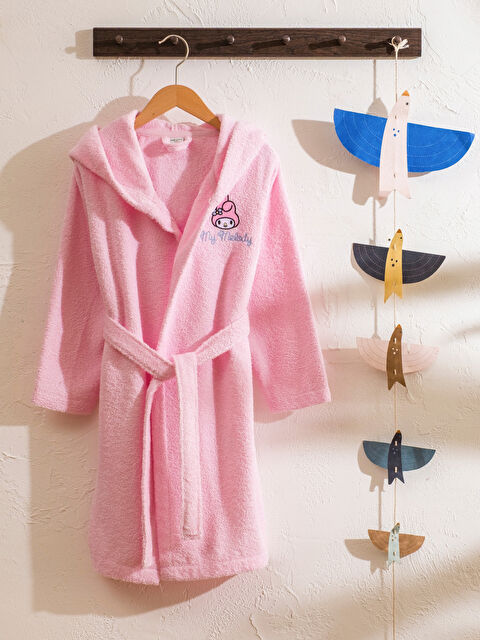LCW HOME My Melody Nakışlı Kız Çocuk Bornoz - S6JT68Z4-FEE
