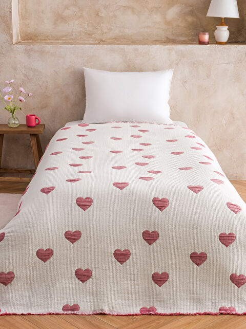 LCW HOME Kalp Desenli Tek Kişilik Yatak Örtüsü  - S6MN13Z8-F9C