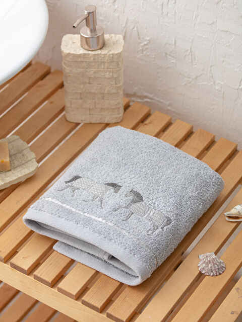 LCW HOME Embroidery Detailed Curl Face Towel 50x80 Cm - W1EO44Z8-CTK