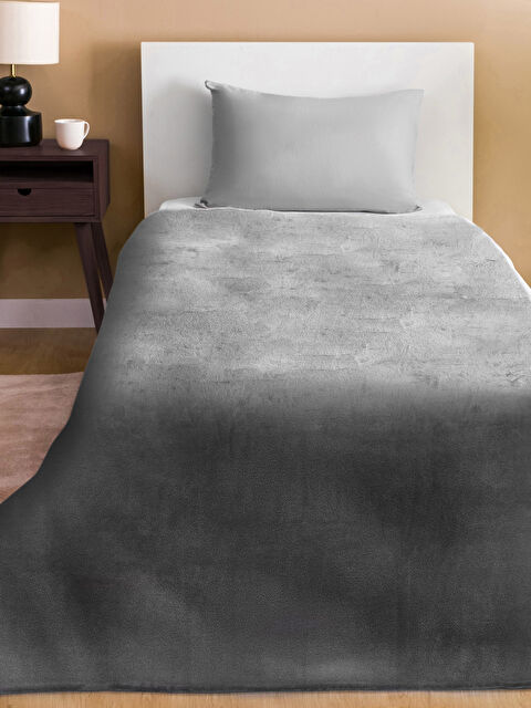 LCW HOME Couverture Simple Uni en Velours Doux 150x220 Cm - W2H775Z8-SJG