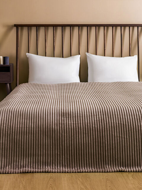 LCW HOME Wellsoft Fitilli Çift Kişilik Battaniye 200x220 cm - W3DH65Z8-D6H