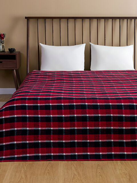 LCW ECO Ekose Desenli Battal Boy Battaniye - W3G628Z8-QF6