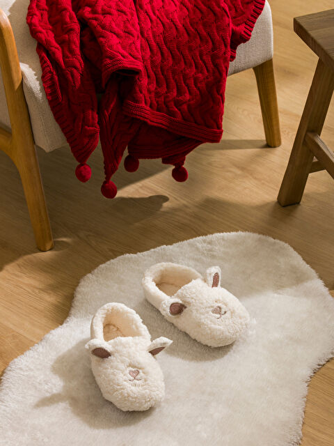 LCW STEPS Chaussons de maison en peluche 3D appliqués pour Femmes - W4BV16Z8-EEW