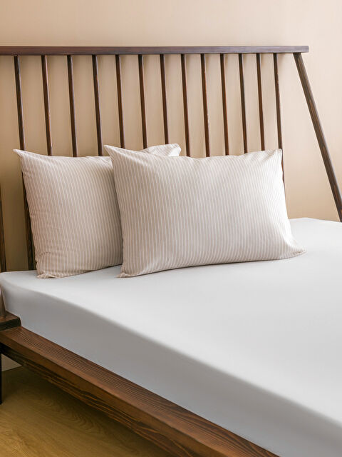 LCW HOME Çizgi Desenli Yastık Kılıfı 2'li 50x70 cm - W4CS53Z8-DFV