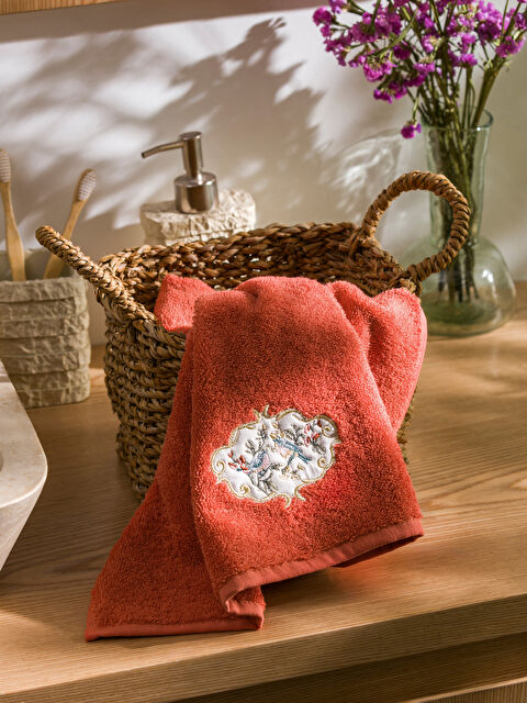 LCW HOME Nakışlı Yüz Havlusu 50x80 cm - W4H147Z8-HBX