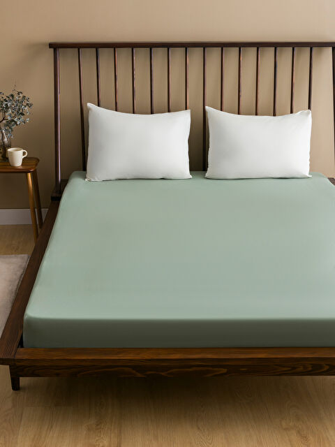 LCW HOME Düz Pamuklu Lastikli Çift Kişilik Çarşaf 160x200x30 cm - W4H304Z8-YKA