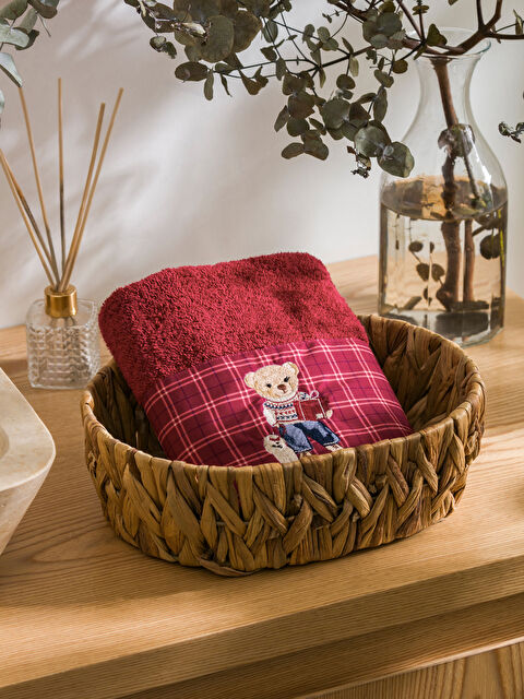 LCW HOME Ayı Teddy Nakışlı Yüz Havlusu 50x80 cm - W4H805Z8-HRF