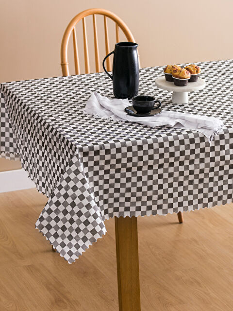 LCW HOME Dama Desenli Masa Örtüsü 160x160 cm - W4J499Z8-J0F