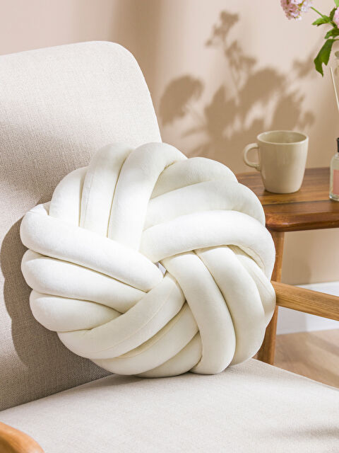 LCW HOME Büzgü Detaylı Kırlent 40 cm - W57119Z8-FES