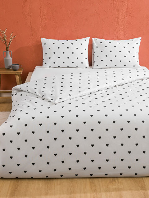 LCW HOME Kalp Desenli Çift Kişilik Nevresim Seti - W5H655Z8-LQJ