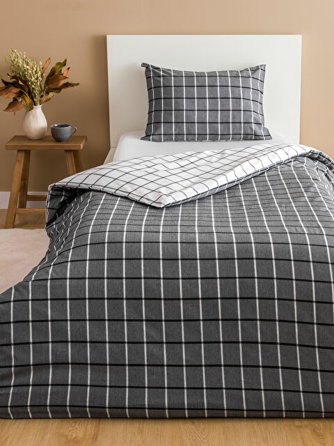 LCW HOME Çizgi Desenli Tek Kişilik Nevresim Seti - W5I414Z8-M0T