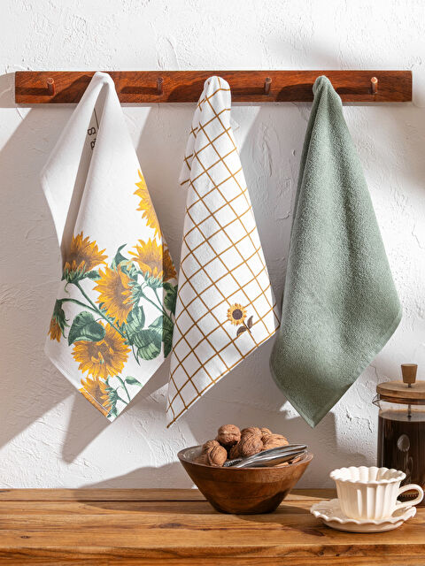 LCW HOME Çiçek Baskılı Kurulama Bezi 3'lü 40x50 cm - S62425Z8-FDH