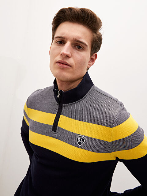 LCWAIKIKI Classic Funnel Neck Long Sleeve Striped Men's Sweatshirt - S10106Z8-LKF