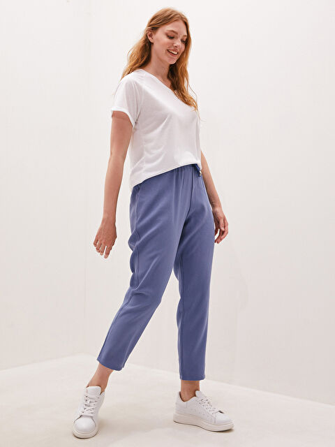 LCWAIKIKI Basic Elastic Waist Pocket Detailed Women's Trousers - S18558Z8-H7T