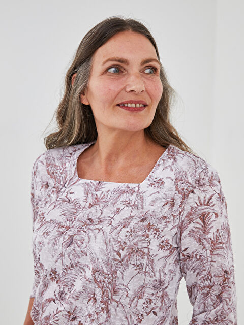 LCW Grace Square Neck Floral Women's T-Shirt - S1GI31Z8-LQB