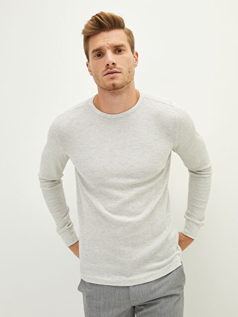 LCWAIKIKI Basic تيشيرت كم طويل ياقة دائرية عادي للرجال - W11510Z8-EZB