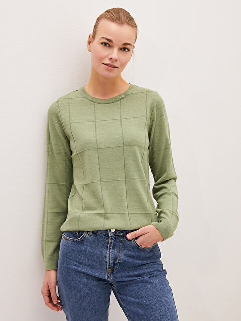 LCWAIKIKI Basic Пуловер с кръгло деколте, с шарки, дълъг ръкав, плетиво за жени - W11855Z8-GDK