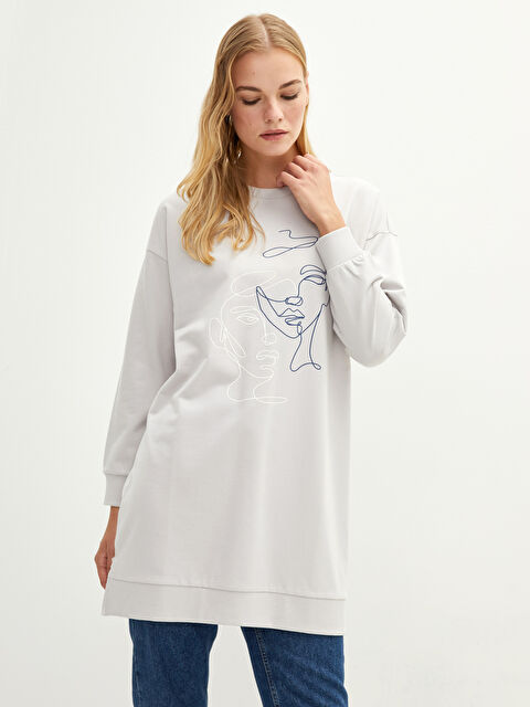 LCWAIKIKI Basic Crew Neck Printed Long Sleeve Cotton Women's Sweatshirt Tunic - W1CY91Z8-G5K