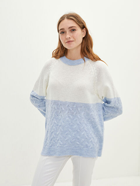 LCWAIKIKI Classic Пуловер с кръгло деколте, цветен блок и дълъг ръкав за жени - W1H798Z8-RQ1