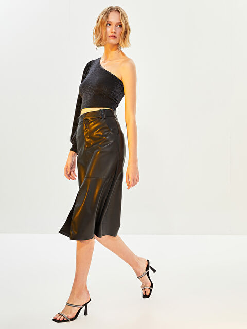 LCW Vision Dar Fit Düz Deri Görünümlü Kadın Kalem Etek - W1IY94Z8-CVL