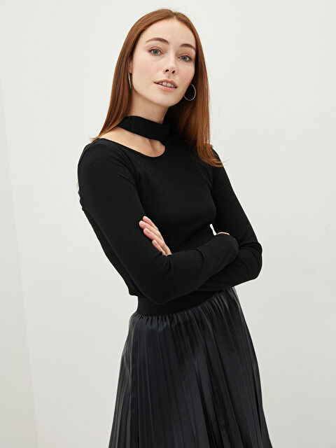 LCWAIKIKI Basic Dik Yaka Pencere Detaylı Uzun Kollu Kadın Tişört - W1L024Z8-CVL