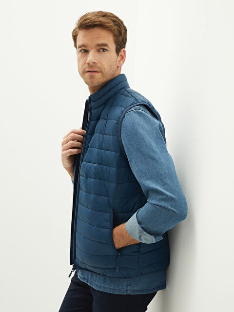 LCWAIKIKI Classic Жилет Мужской Приталенный Однотонный С Высоким Воротником - S20158Z8-LYB