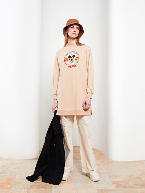 LCW Modest Bisiklet Yaka Mickey Mouse Baskılı Uzun Kollu Oversize Kadın Sweatshirt Tunik - S2DJ93Z8-S41