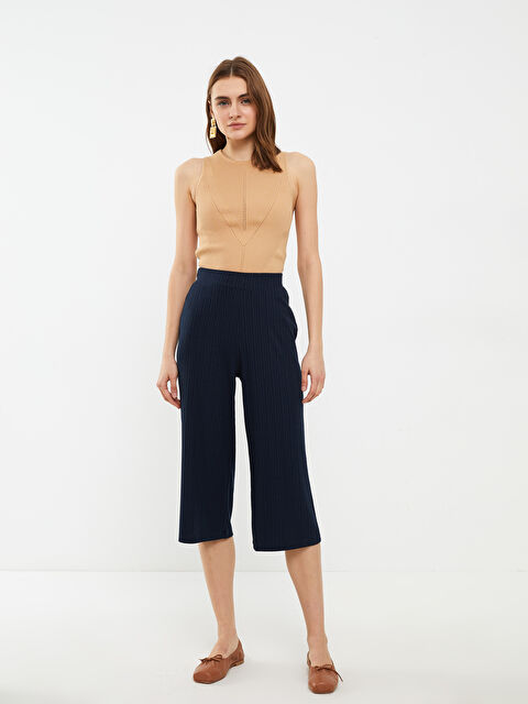 LCWAIKIKI Basic Pantaloni Capri Simpli cu Talie Elastică pentru Femei - S2FC21Z8-JEU