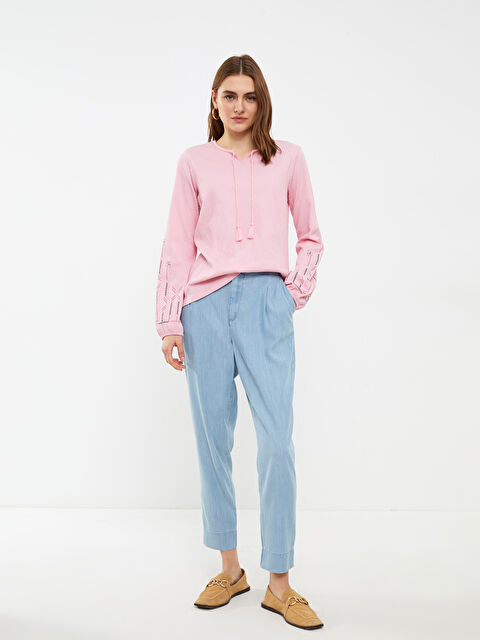 LCWAIKIKI Classic Blouse pour Femmes à Manches Longues avec Col Lavallière Brodé - S2G182Z8-G2L