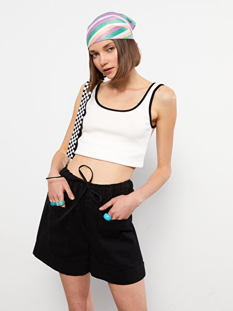 LCW Vision Beli Lastikli Rahat Kalıp Düz Gabardin Kadın Şort - S2HK10Z8-RQN