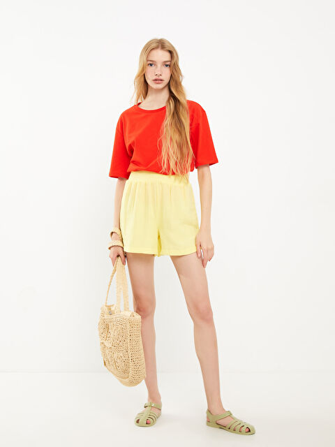 LCW Vision Beli Lastikli Standart Fit Düz Gabardin Kadın Şort - S2HK17Z8-FTP