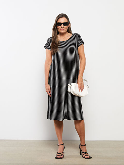 LCW Grace Bisiklet Yaka Çizgili Kısa Kollu A Kesim Kadın Elbise