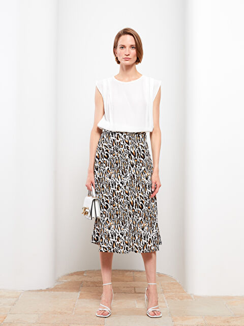 LCWAIKIKI Classic Beli Lastikli Standart Fit Desenli Viskon Kadın Etek