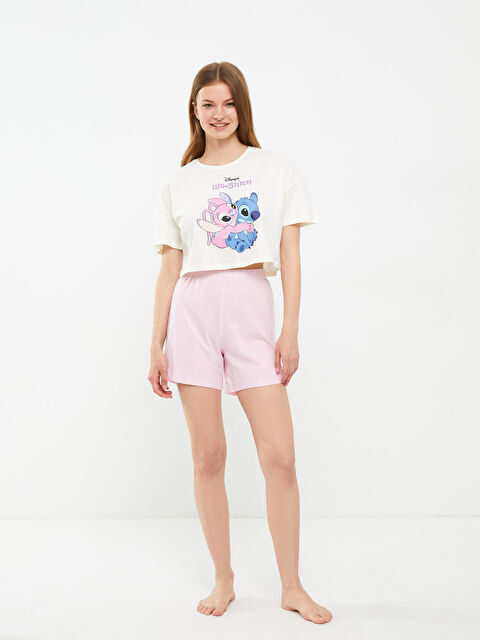 LCW Young Bisiklet Yaka Lilo & Stitch Baskılı Kısa Kollu Pamuklu Kadın Pijama Takımı