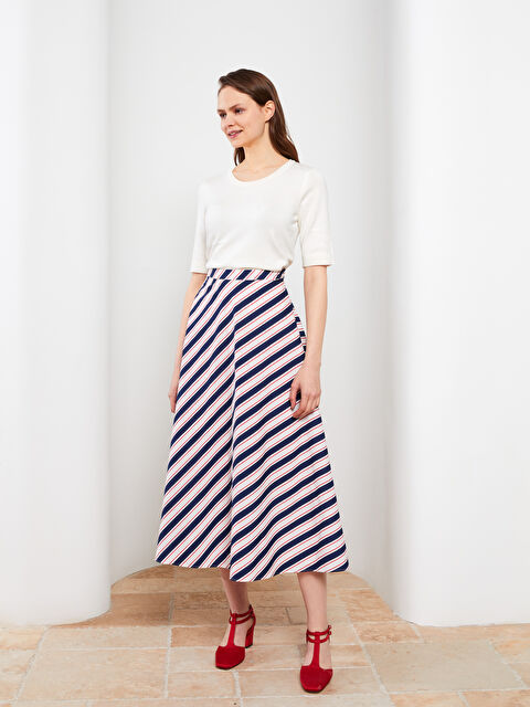 LCW Modest جيبة بكسرات مخططة بوبلين بسحاب على الخصر للسيدات - S2HT87Z8-LRA