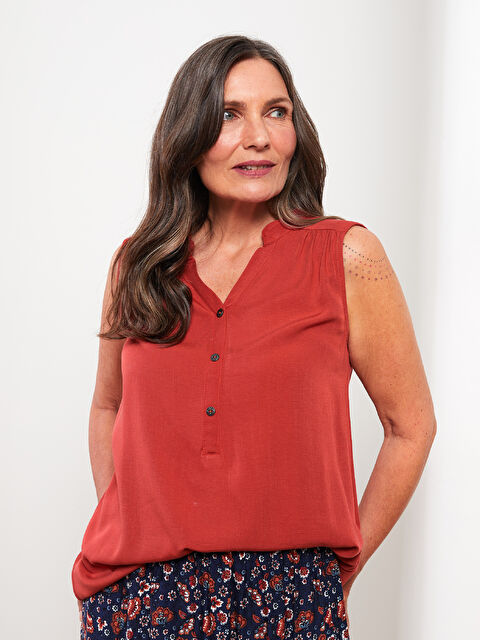 LCW Grace Блузка без рукавов с воротником Хенли из вискозы для женщин - S2I665Z8-H1E