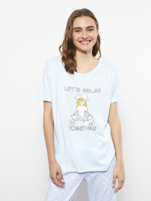 LCW DREAM Bisiklet Yaka Baskılı Kısa Kollu Pamuklu Kadın Pijama Takımı