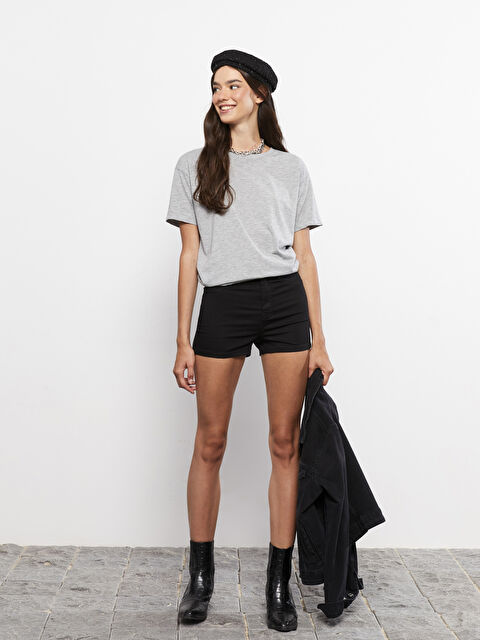 LCW ECO Kadın Standart Fit Düz Jean Şort - S2IV33Z8-326