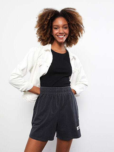 LCW Vision BT21 Printed Women's Bermuda Shorts With Elastic Waist - S2J429Z8-DC4