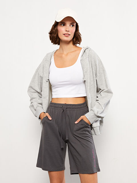 LCW Vision Beli Lastikli Yazı Baskılı Kadın Şort