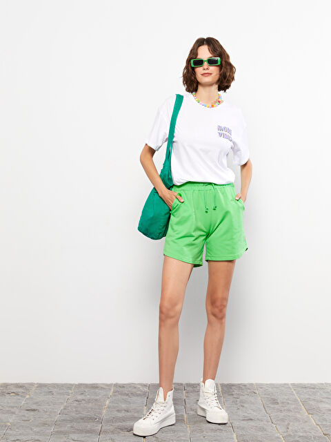 LCW Vision شۆرت بەرموودا ڕاست بۆ ژنان بە کەمەر لاستیک