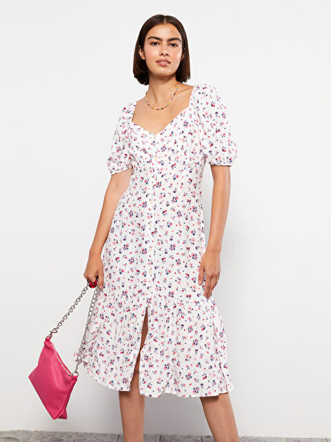 LCW Vision Kalp Yaka Çiçekli Kısa Kollu Viskon Kadın Elbise