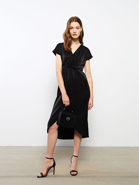 LCWAIKIKI Classic Kruvaze Yaka Düz Uzun Kollu Kadın Elbise