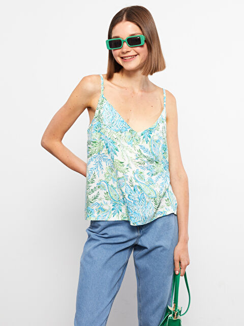 LCW Vision V Yaka Desenli Askılı Kadın Bluz - S2MD33Z8-LRR