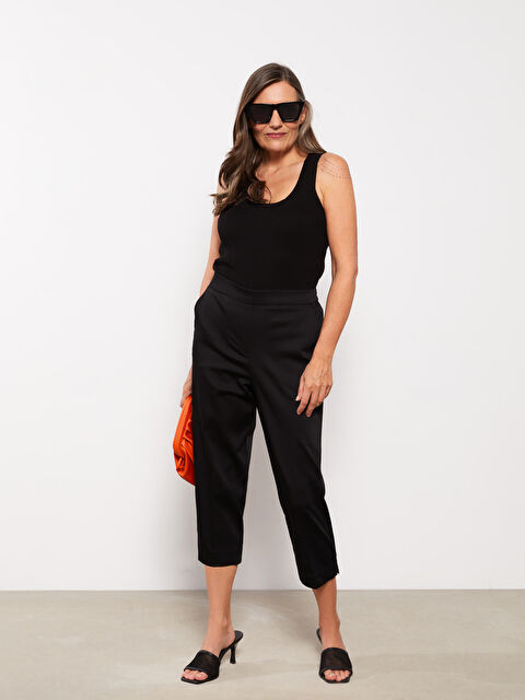 LCW Grace Kadın Beli Lastikli Düz Kapri