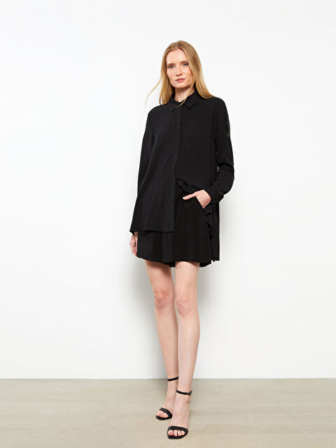 LCWAIKIKI Classic Kadın Beli Lastikli Düz Şort - S2MF13Z8-CVL