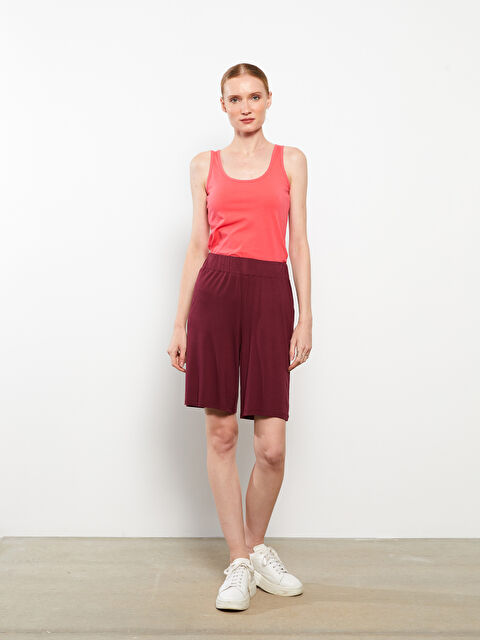 LCWAIKIKI Basic Kadın Beli Lastikli Düz Şort - S2NU52Z8-R3J