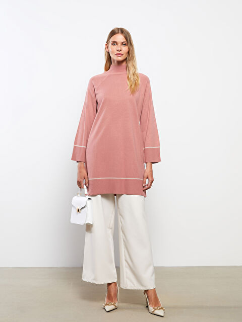 LCWAIKIKI Classic Yarım Balıkçı Yaka Düz Uzun Kollu Kadın Triko Tunik - W20367Z8-SKT