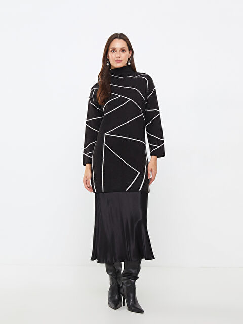 LCWAIKIKI Basic Yarım Balıkçı Yaka Desenli Uzun Kollu Kadın Triko Tunik - W20601Z8-CVL